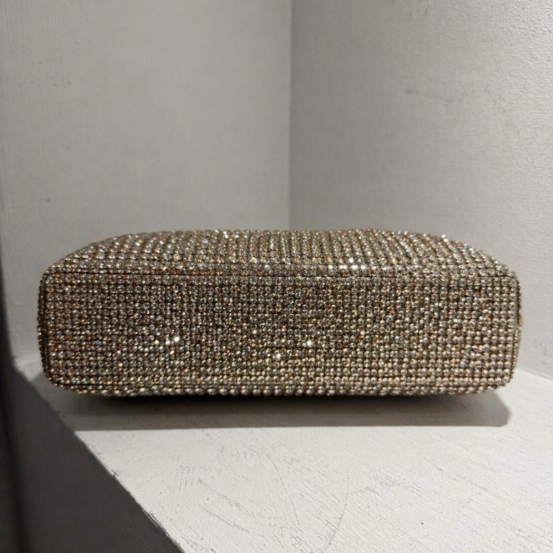 Elegant Diamanté Clutch Bag for Wedding Party Prom & Occasional Wear Sparkling Accessory