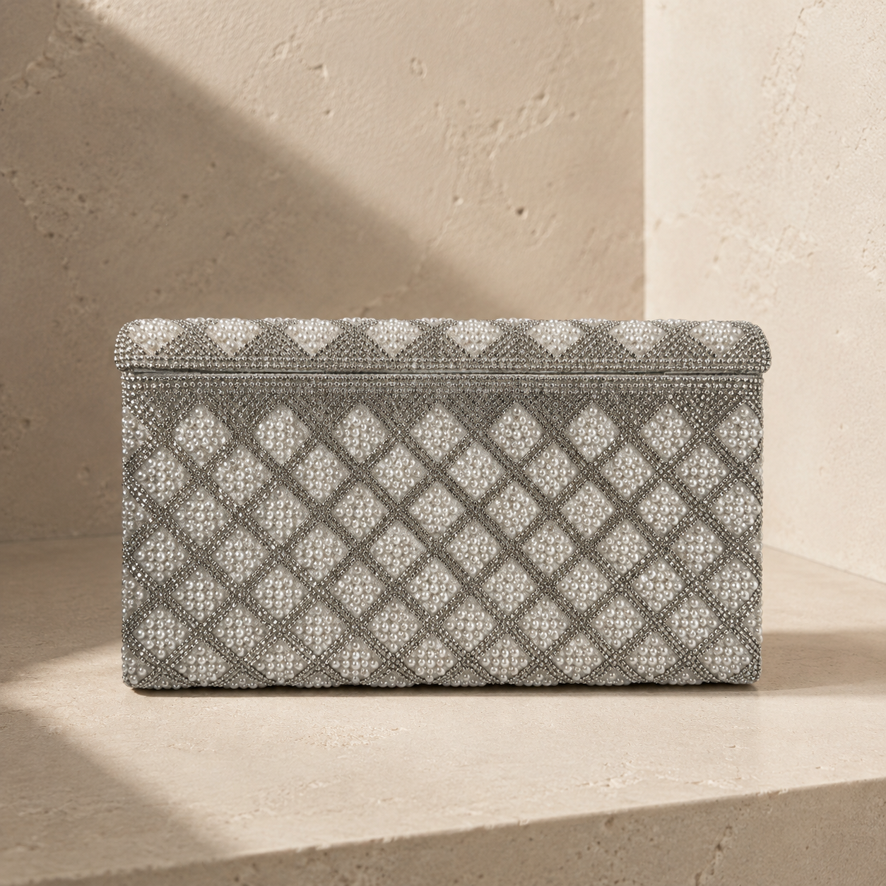 Pearl Diamante Pearl Clutch- Gold/Silver
