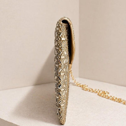 Diamanté Envelope Clutch Bag - Elegant Sparkling Design for Special Occasions