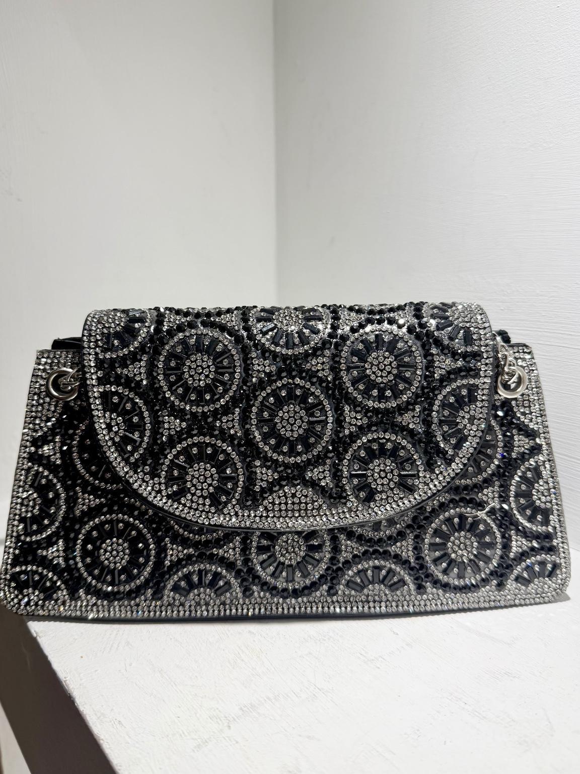 Diamanté Detail Clutch Bag for Elegant Occasions