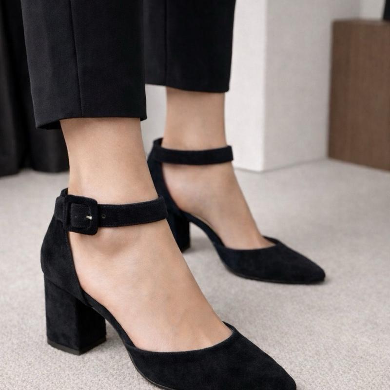 Pointed Toe Block Heels